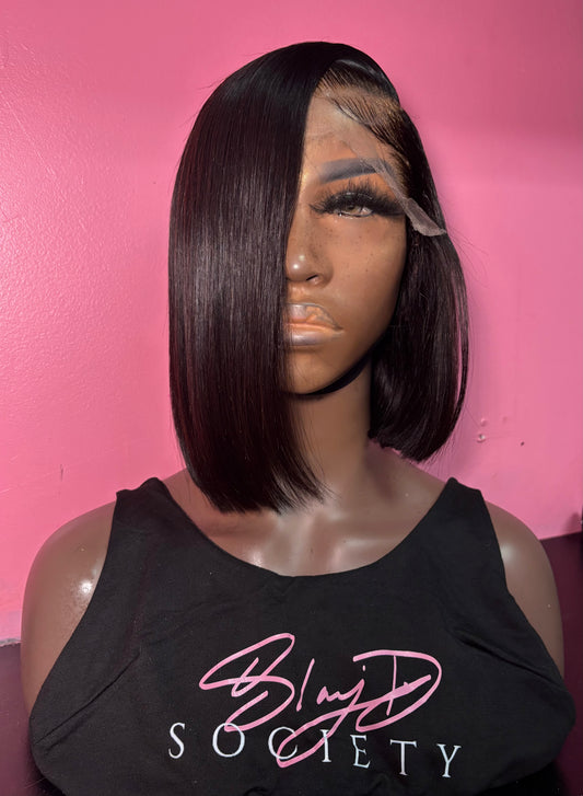 “Tiara” wig